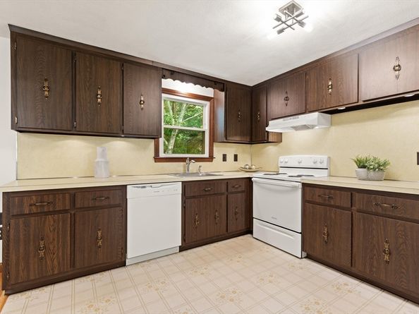 65 Margery Road, Brockton MA 02301