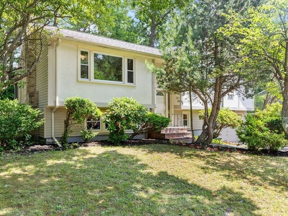 65 Margery Road, Brockton MA 02301