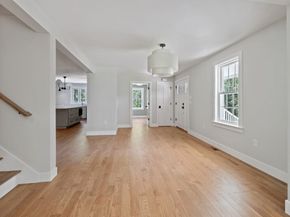 128 Old Southbridge Rd, Dudley MA 01571