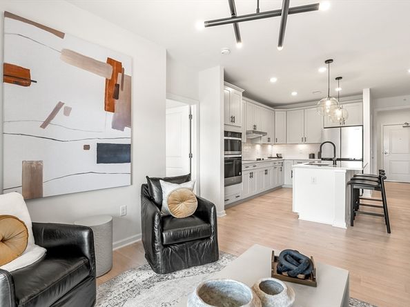 4 Winslow Lane 410, Grafton MA 01536