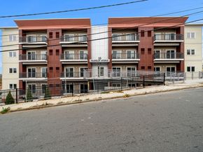 10 Franklin Ave 404, Revere MA 02151