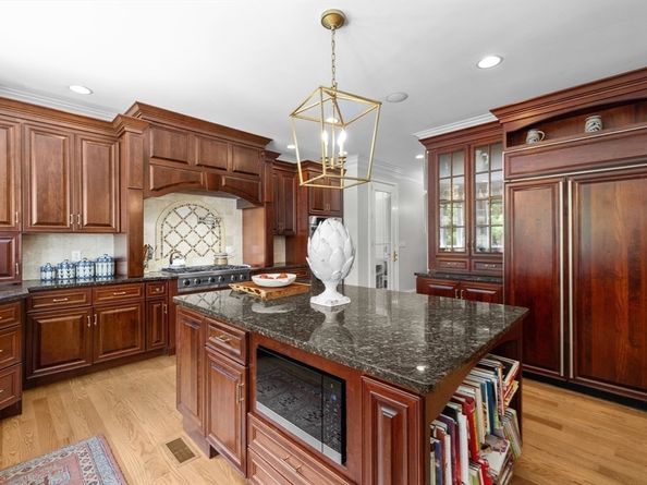 263 Country Club Way, Kingston MA 02364