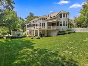 263 Country Club Way, Kingston MA 02364