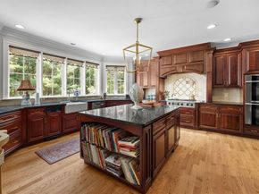 263 Country Club Way, Kingston MA 02364