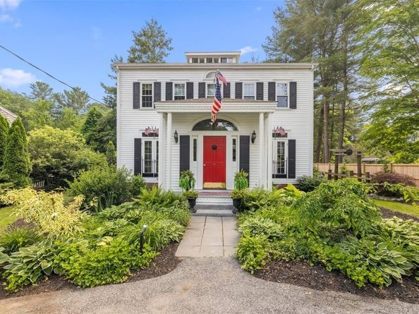 249 High St, Duxbury MA 02332