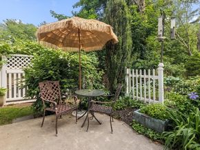 249 High St, Duxbury MA 02332