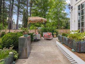 249 High St, Duxbury MA 02332