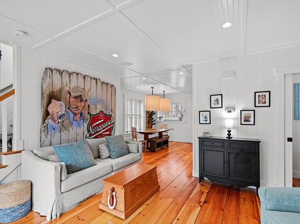 11 Cobblestone, Plymouth MA 02360