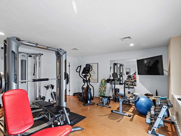 11 Cobblestone, Plymouth MA 02360
