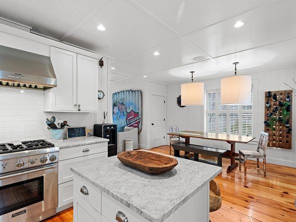 11 Cobblestone, Plymouth MA 02360