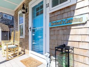 11 Cobblestone, Plymouth MA 02360
