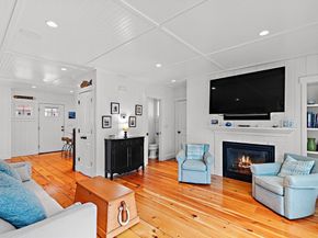 11 Cobblestone, Plymouth MA 02360