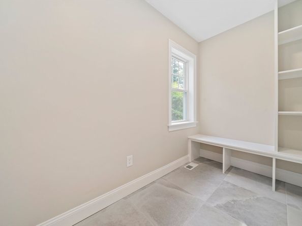 43 Lake Ave, Sharon MA 02067