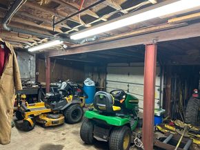 6 Weaver Farm Rd, Rutland MA 01543