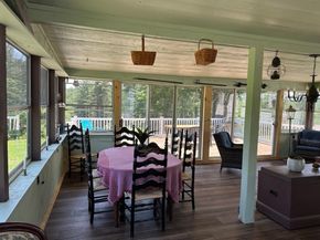 6 Weaver Farm Rd, Rutland MA 01543