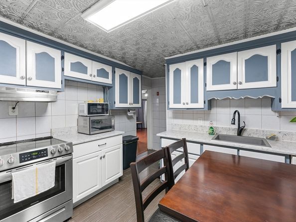 43 Huntington Ave, Worcester MA 01606
