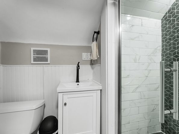 43 Huntington Ave, Worcester MA 01606