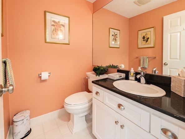 40 Bay Farm 40, Duxbury MA 02332