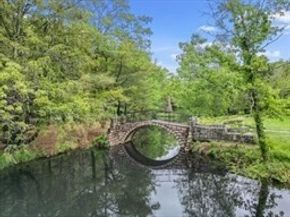 40 Bay Farm 40, Duxbury MA 02332