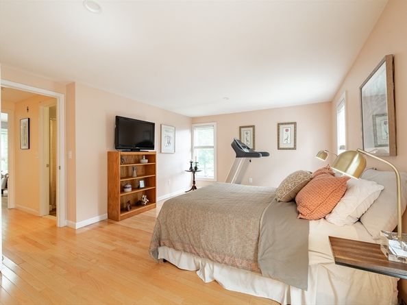 40 Bay Farm 40, Duxbury MA 02332