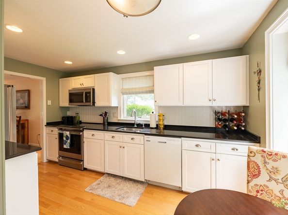 40 Bay Farm 40, Duxbury MA 02332