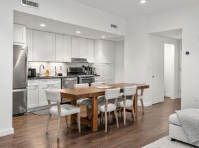 126 Salem 3, Boston MA 02113