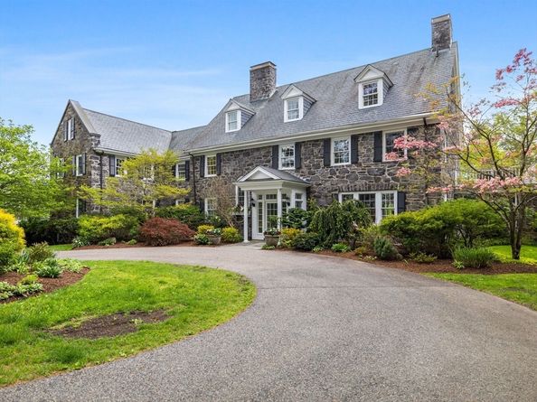 90 Burr Dr, Needham MA 02492