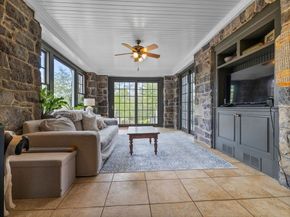 90 Burr Dr, Needham MA 02492