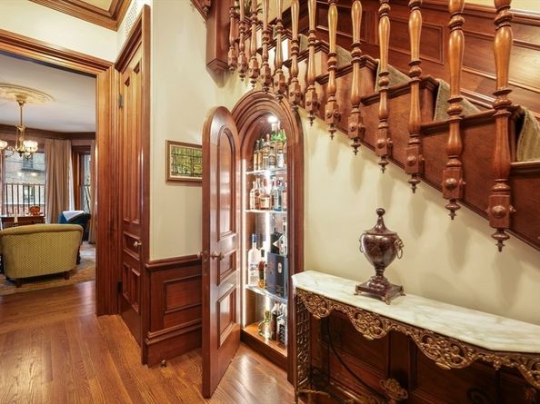 381 Beacon Street, Boston MA 02116