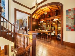381 Beacon Street, Boston MA 02116