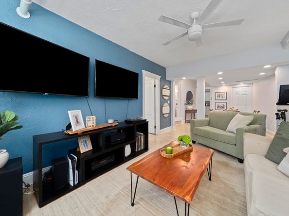 12 James Street B, Brookline MA 02446