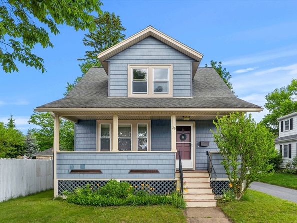29 Newcastle Road, Peabody MA 01960