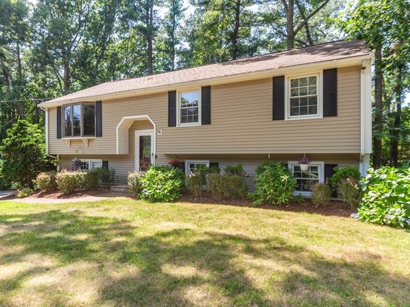 140 Bayberry Cir, Bridgewater MA 02324