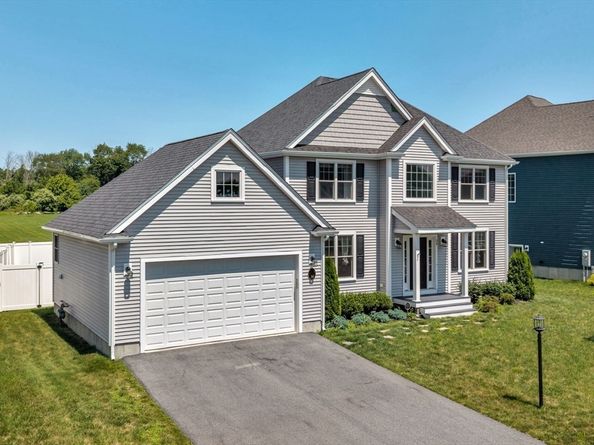 34 Pratt Ave, Bridgewater MA 02324