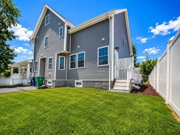 35 Jewett St, Newton MA 02458