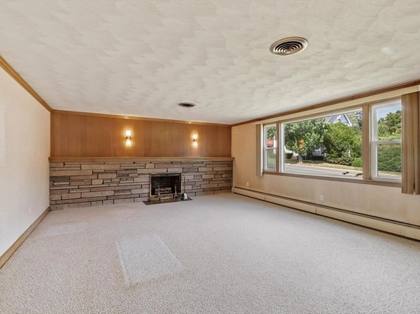 370 Albion St, Wakefield MA 01880