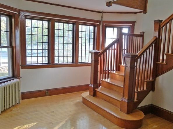 31 Lantern Lane, Wellesley MA 02481
