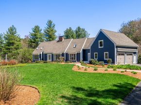 19 Devonshire Rd, Middleton MA 01949