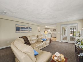 29 Hammersmith Dr, Saugus MA 01906