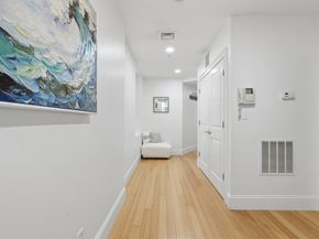 55 Temple Pl 4, Boston MA 02111