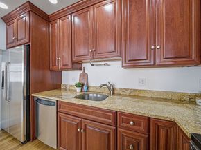 55 Temple Pl 4, Boston MA 02111