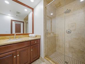55 Temple Pl 4, Boston MA 02111