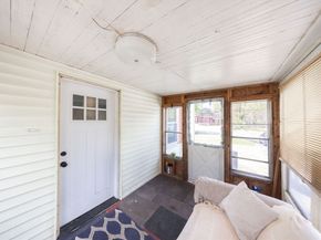 217 W Main St, Dudley MA 01571
