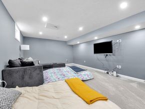 122 Milton St 122, Dedham MA 02026