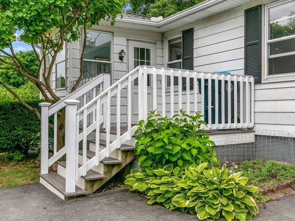 12 Casavan Ave, Shrewsbury MA 01545