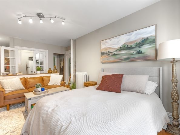 8 Garrison Street 205, Boston MA 02116