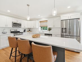 5 Rockmeadow Dr, East Bridgewater MA 02333