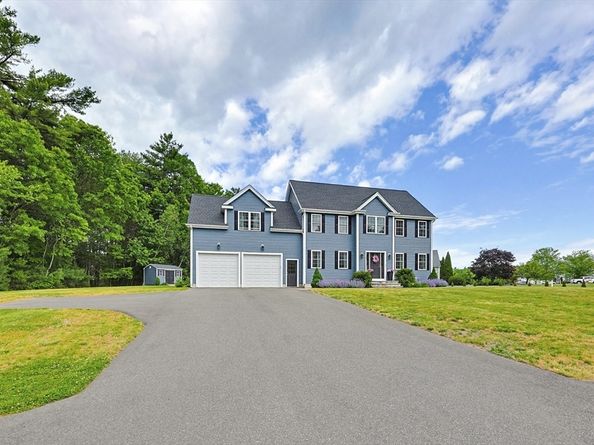 5 Rockmeadow Dr, East Bridgewater MA 02333