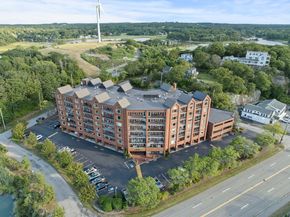 155 George Washington Blvd 205, Hull MA 02045