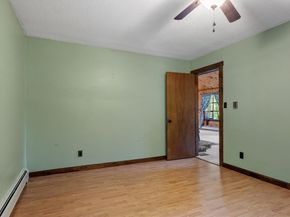 688 Whitney St, Gardner MA 01440